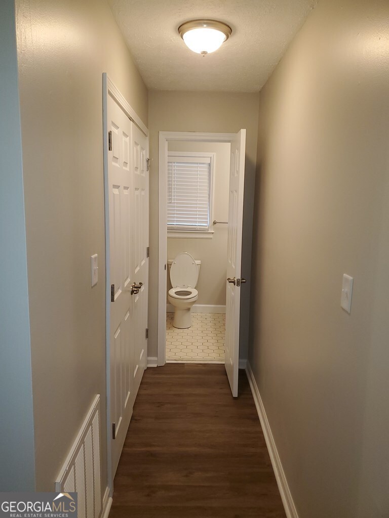 307 North Church Street, Unit D2 Dublin, GA 31021 - Photo 4 of 5