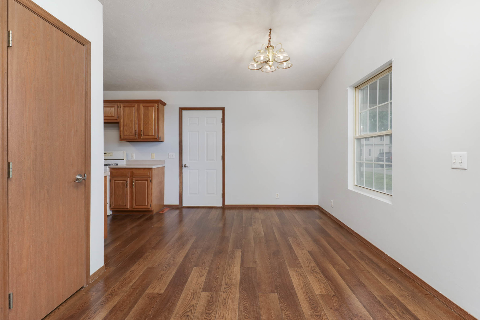 101 South State Street Danvers, IL 61732 - Photo 11 of 39