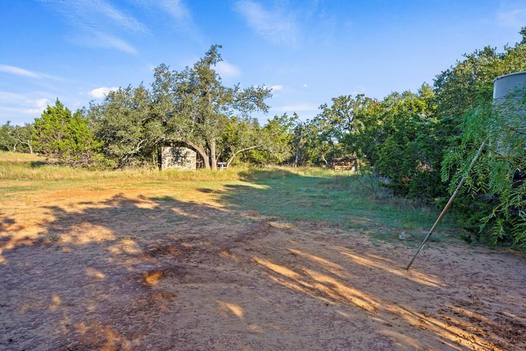 307 Gold-Schaefer Road Fredericksburg, TX 78624 - Photo 7 of 25 Gallery Image 7