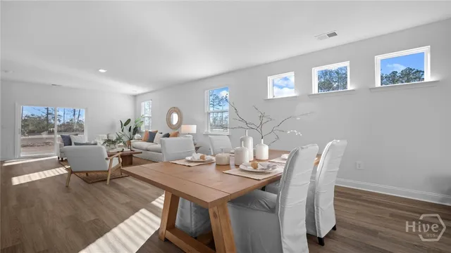 $322,990 | 1011 Lakes Boulevard, Brunswick, GA 31525