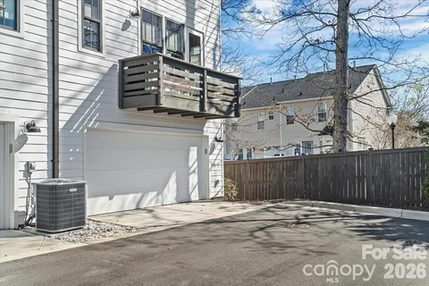 $640,000 | 11921 Fiddlers Roof Lane, Charlotte, NC 28277