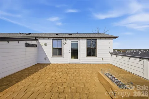 $640,000 | 11921 Fiddlers Roof Lane, Charlotte, NC 28277