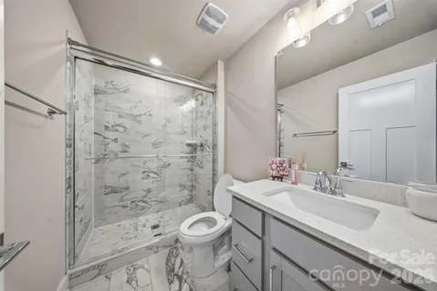 $640,000 | 11921 Fiddlers Roof Lane, Charlotte, NC 28277