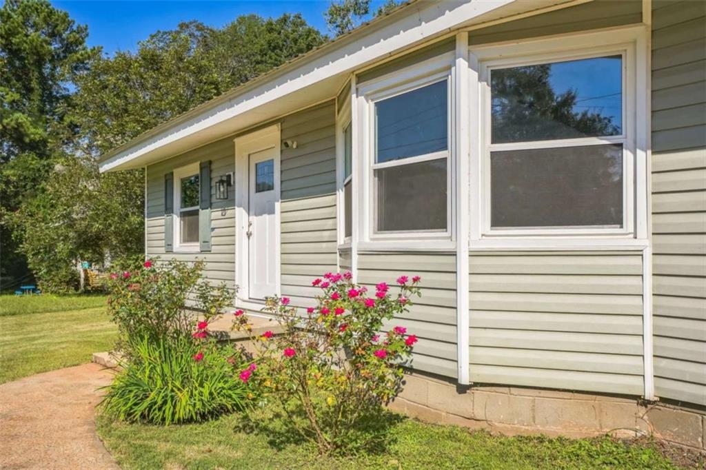 309 Lagrange Street Grantville, GA 30220 - Photo 2 of 27