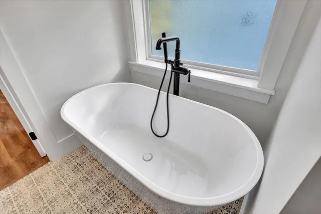 $390,000 | 7592 Grasshopper Road, Georgetown, TN 37336