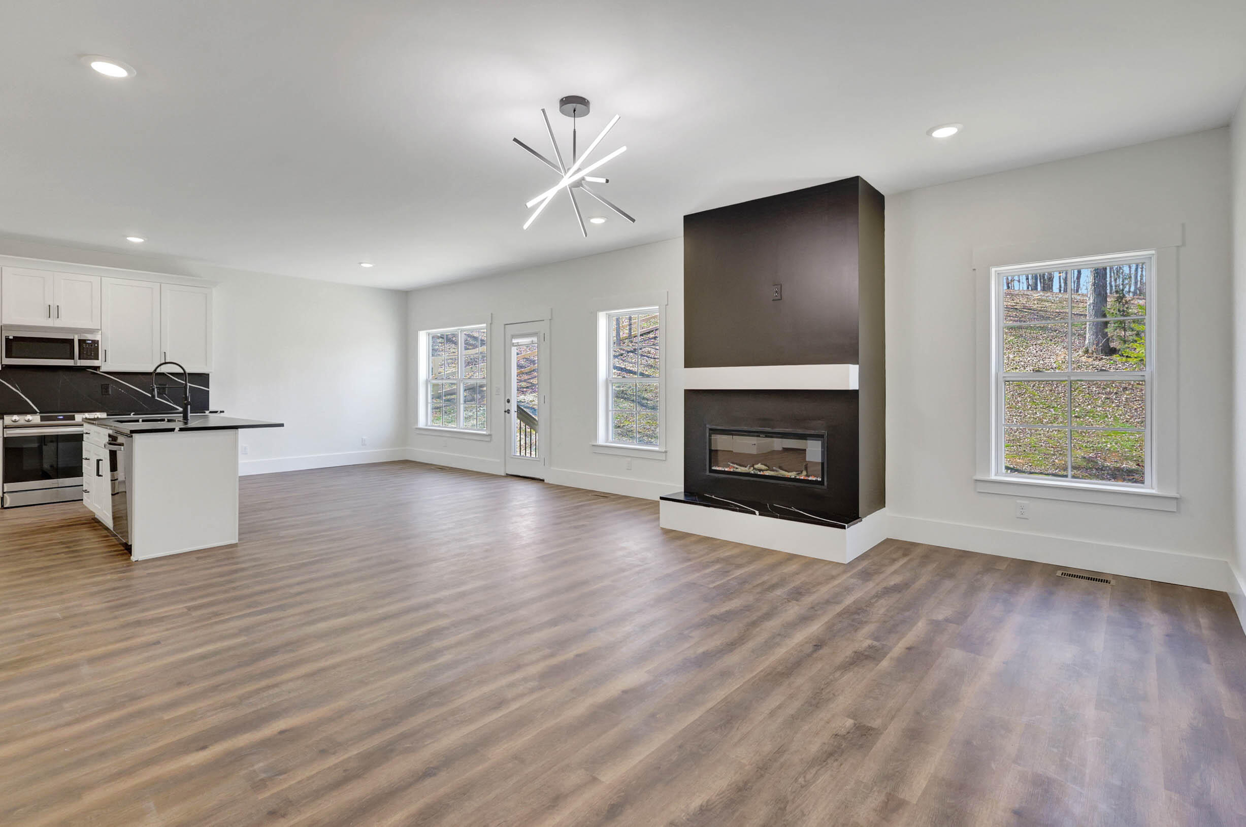 7592 Grasshopper Road Georgetown, TN 37336 - Photo 5 of 39 05-Pinnacle Tour - 7592 Grasshopper v2 -