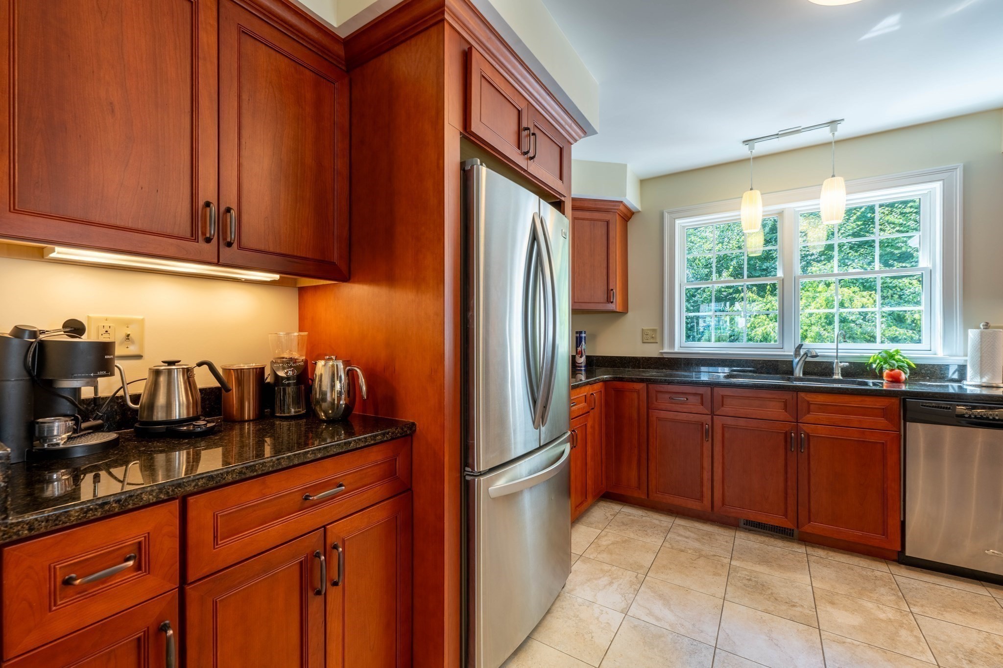 20 Bridge Road, Unit 31 Northampton, MA 01062 - Photo 16 of 38 Gallery Image 16