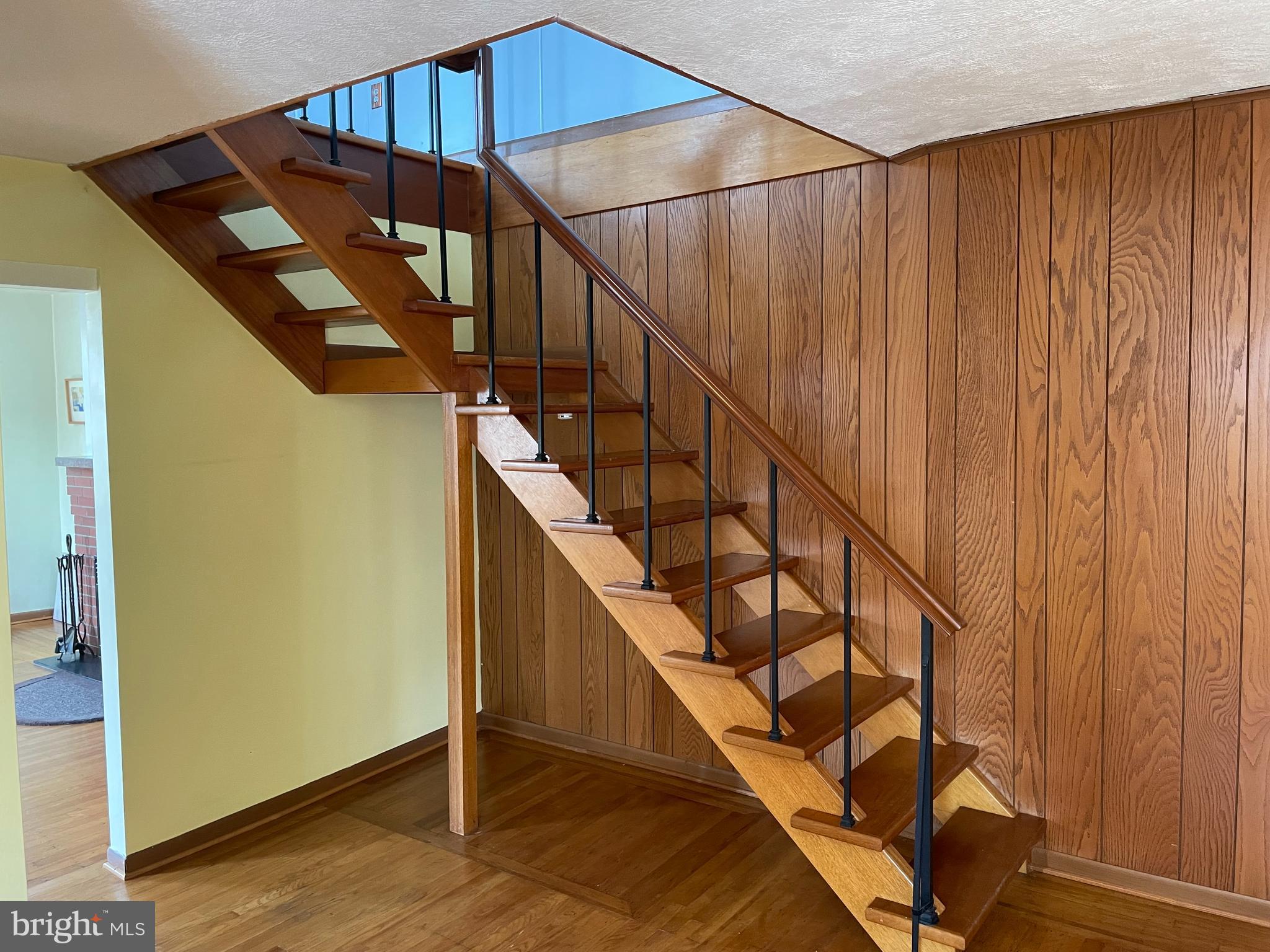 1701 Pine Street, Unit 2 Philadelphia, PA 19103 - Photo 15 of 23 In Unit Staircase