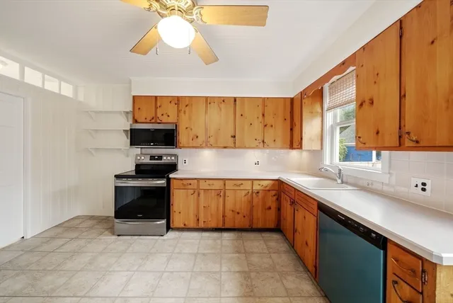 $739,000 | 27 Pratt Street, Melrose, MA 02176