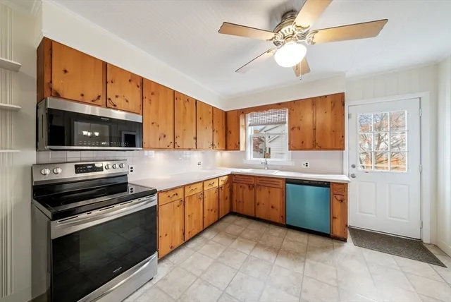 $739,000 | 27 Pratt Street, Melrose, MA 02176