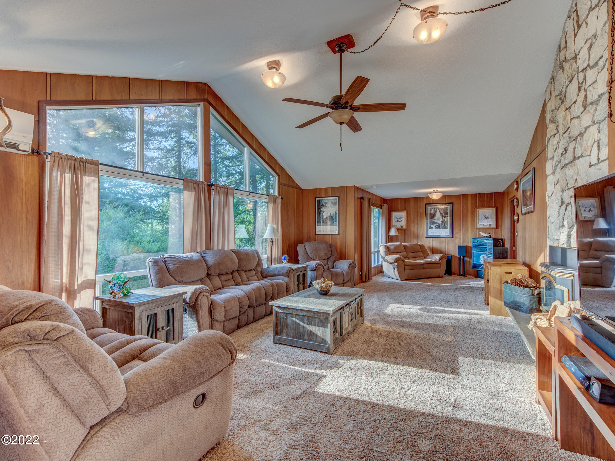 489 South Bay Road Toledo, OR 97391 - Photo 5 of 31 5