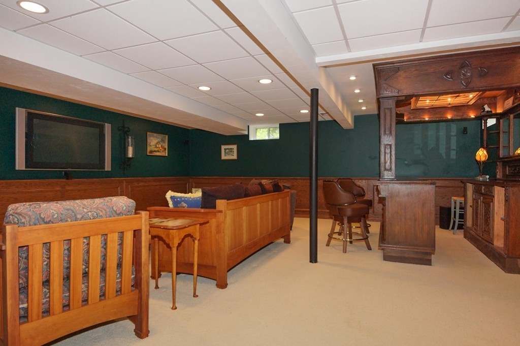 9 Lookout Farm Road Natick, MA 01760 - Photo 18 of 24 Gallery Image 18