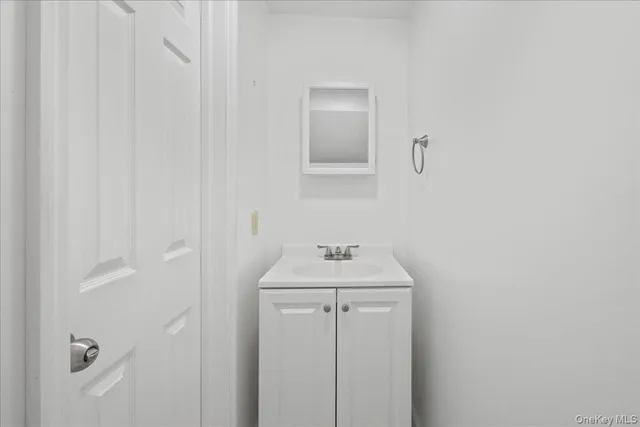 $4,200 | 38 Fairview Avenue, Tuckahoe, NY 10707