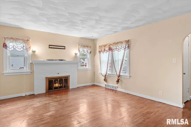 $99,000 | 9 Ruth Court, Springfield, IL 62704