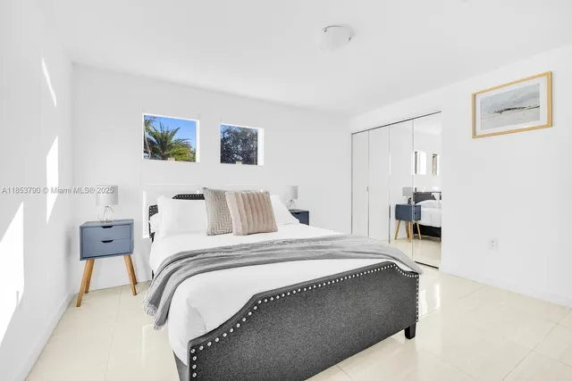 $1,200,000 | 275 Northeast 89th Street, El Portal, FL 33138