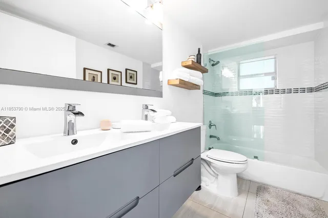 $1,200,000 | 275 Northeast 89th Street, El Portal, FL 33138