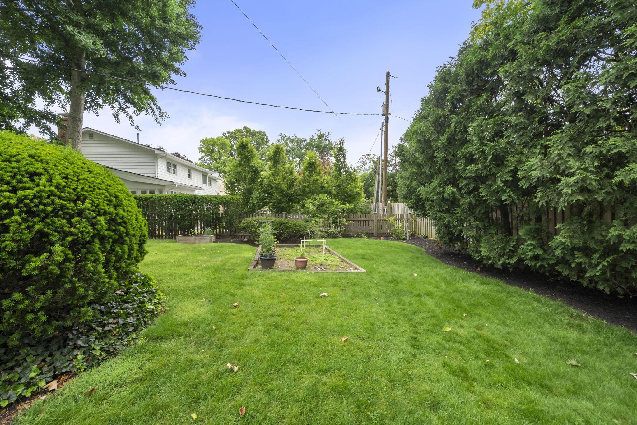 2315 Haverford Road Columbus, OH 43220 - Photo 78 of 99