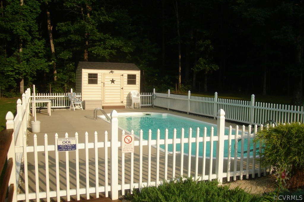 3168 Three Bridge Road Powhatan, VA 23139 - Photo 10 of 11 Gallery Image 10