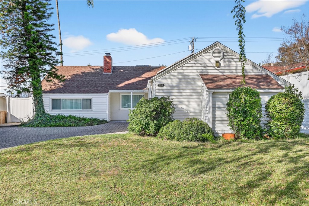 1265 Hastings Ranch Drive Pasadena, CA 91107 - Photo 3 of 40