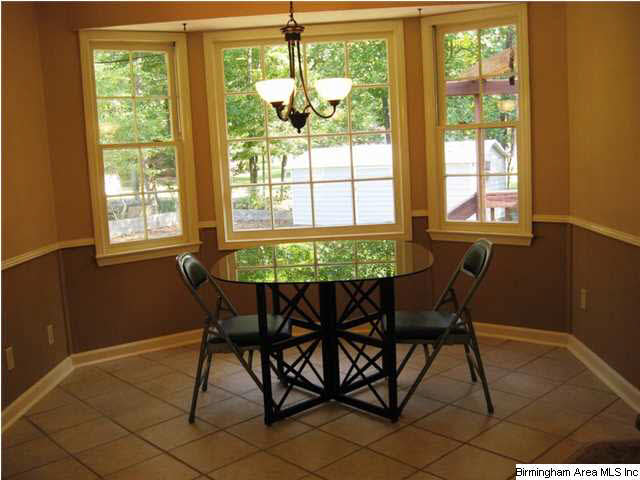 4301 Ridgemont Avenue Northport, AL 35473 - Photo 3 of 28