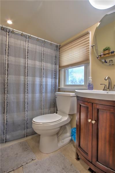 905 Rolling Rock Road Pittsburgh, PA 15234 - Photo 11 of 15 Gallery Image 11