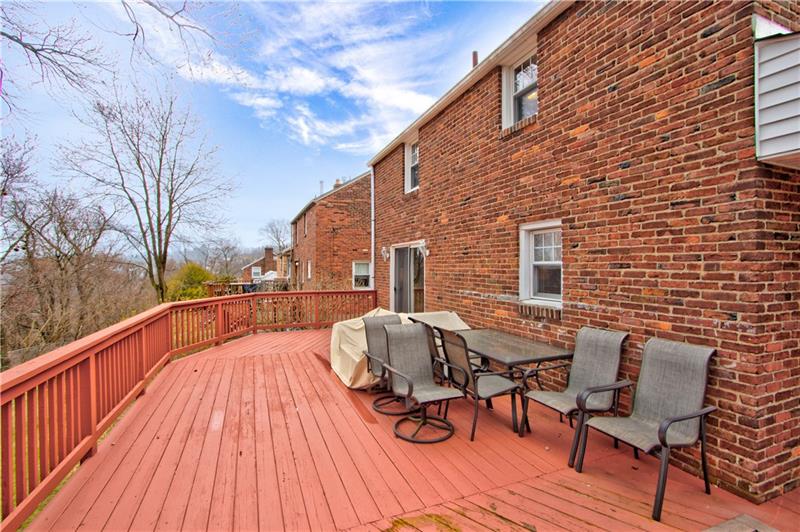 905 Rolling Rock Road Pittsburgh, PA 15234 - Photo 14 of 15 Gallery Image 14