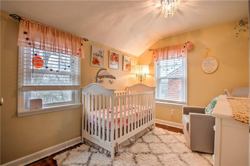 905 Rolling Rock Road Pittsburgh, PA 15234 - Photo 10 of 15 Gallery Image 10