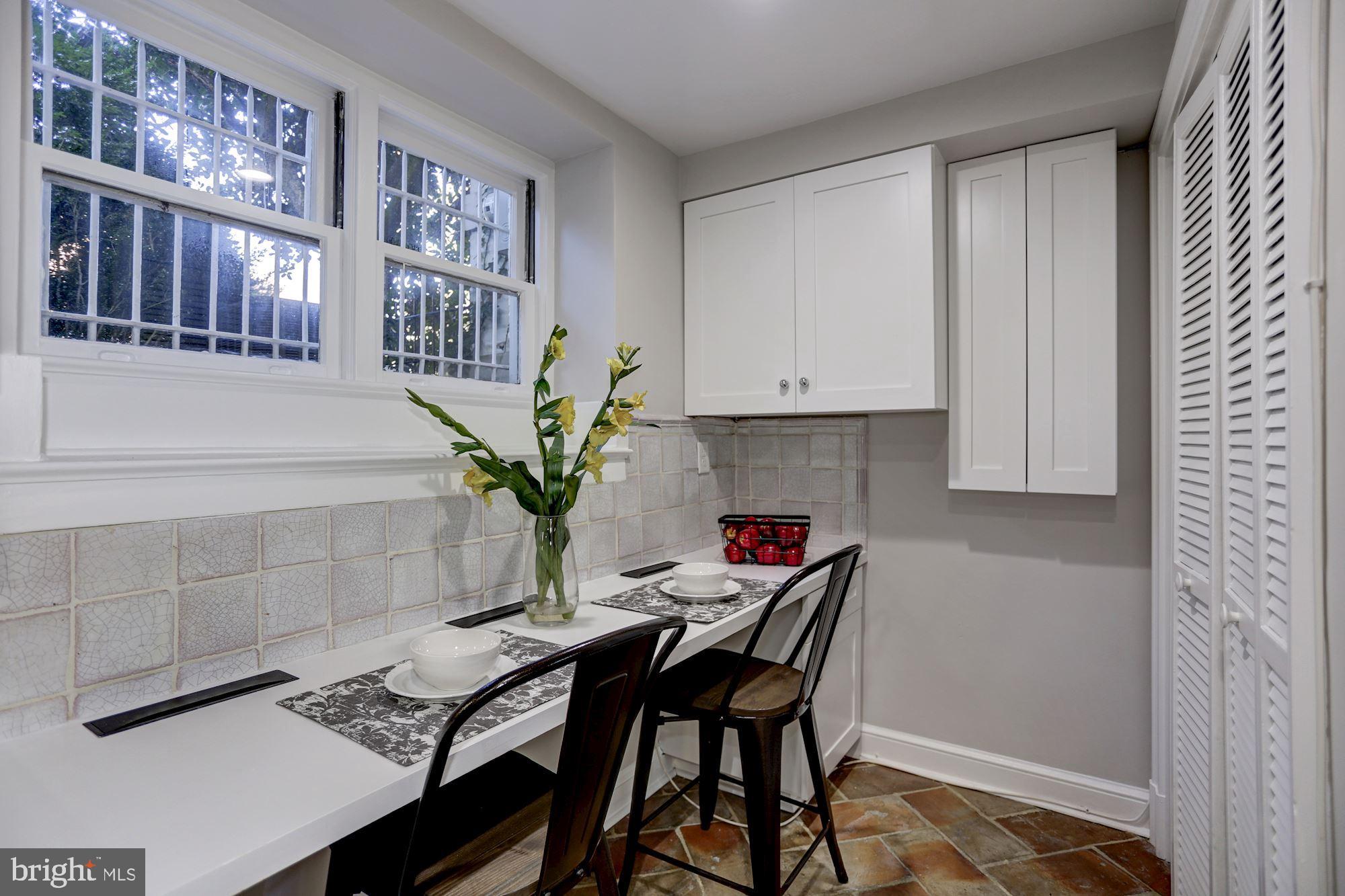 3306 R Street Northwest Washington, DC 20007 - Photo 20 of 23 Eat-in kitchen area