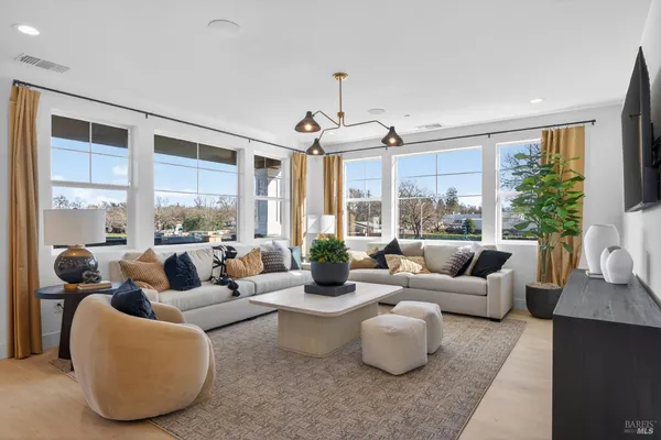 $654,990 | 3084 Shumard Street, Santa Rosa, CA 95407