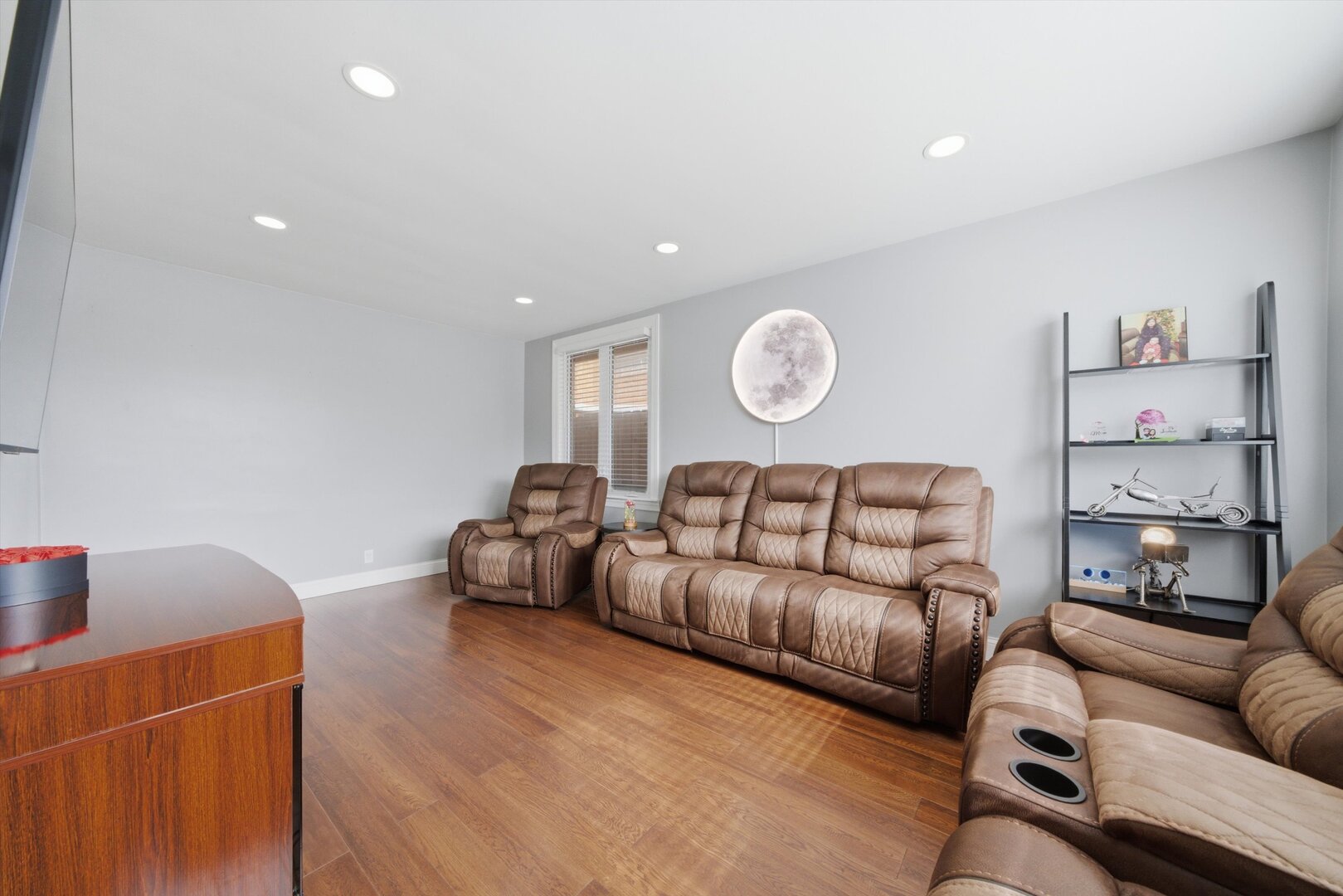 3448 West 73rd Place Chicago, IL 60629 - Photo 4 of 22