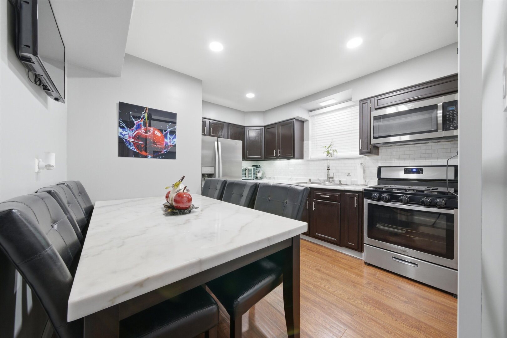 3448 West 73rd Place Chicago, IL 60629 - Photo 6 of 22