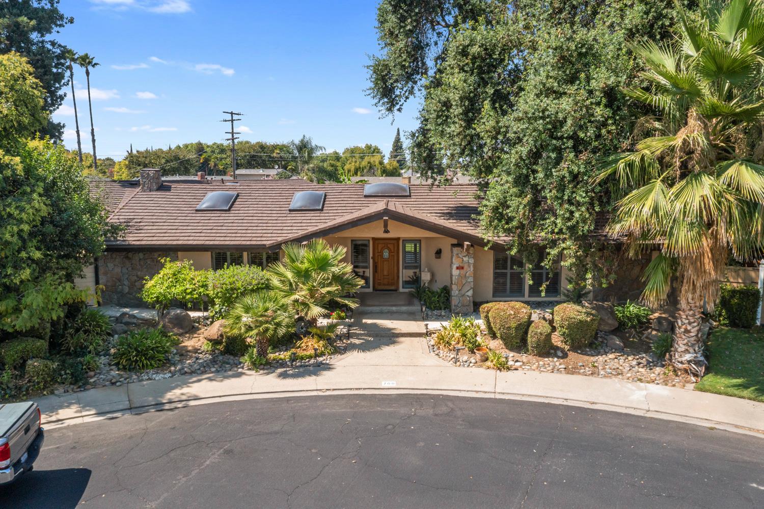 709 Winfield Place Modesto, CA 95355 - Photo 2 of 81 Gallery Image 2