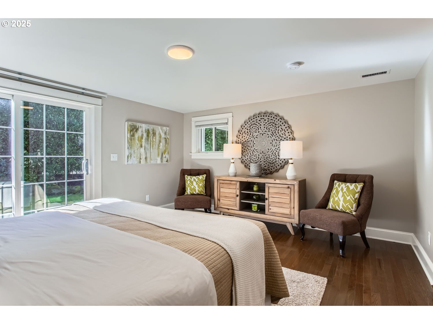 2696 Southwest Gerald Avenue Portland, OR 97201 - Photo 16 of 28 Gallery Image 16