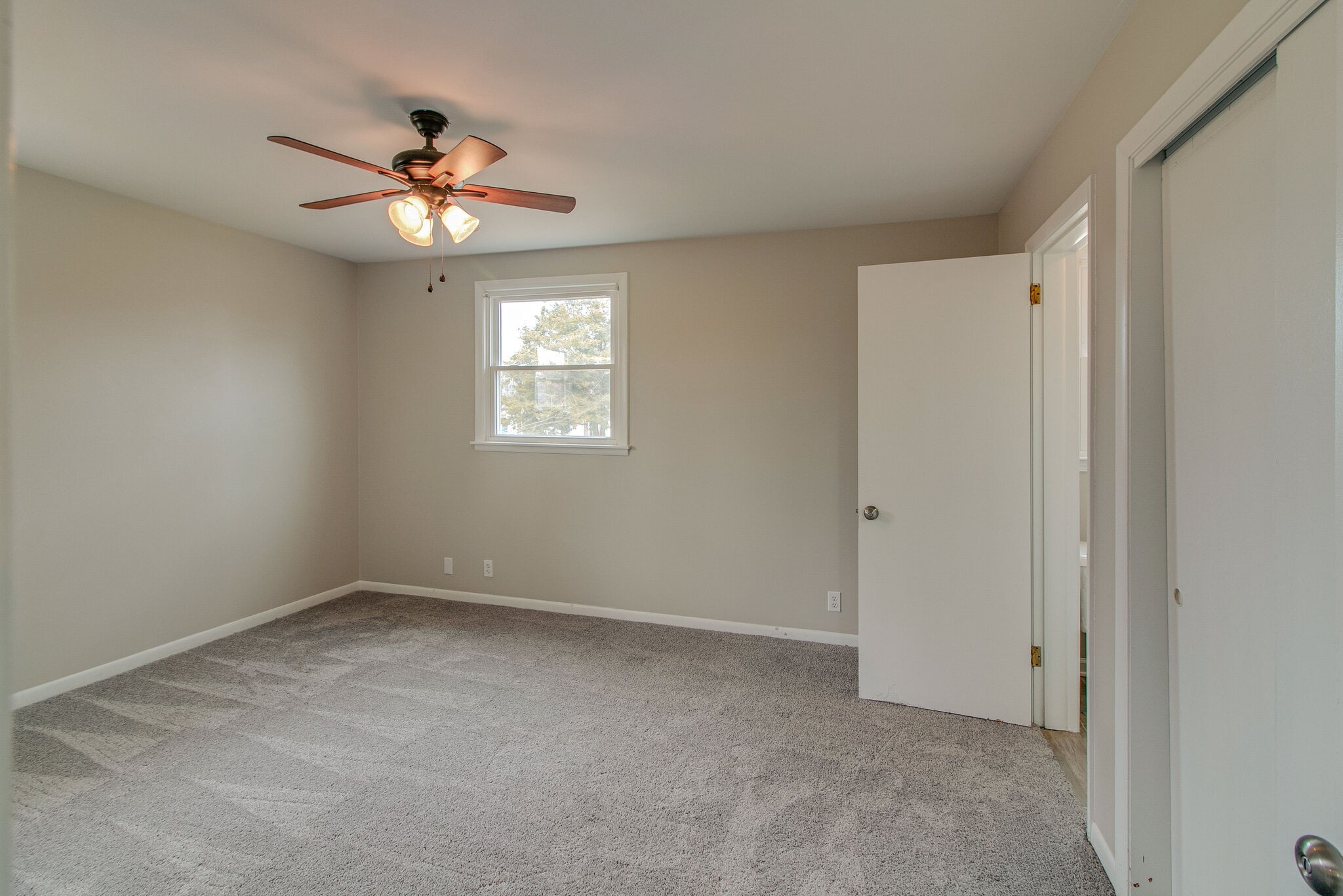 310 Burch Road Clarksville, TN 37042 - Photo 19 of 30 a view of an empty room with a window