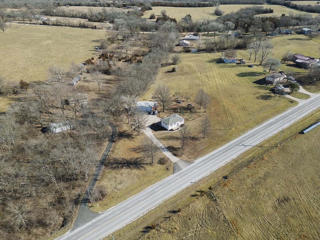 20940 McLouth Road Tonganoxie, KS 66086 - Photo 38 of 43