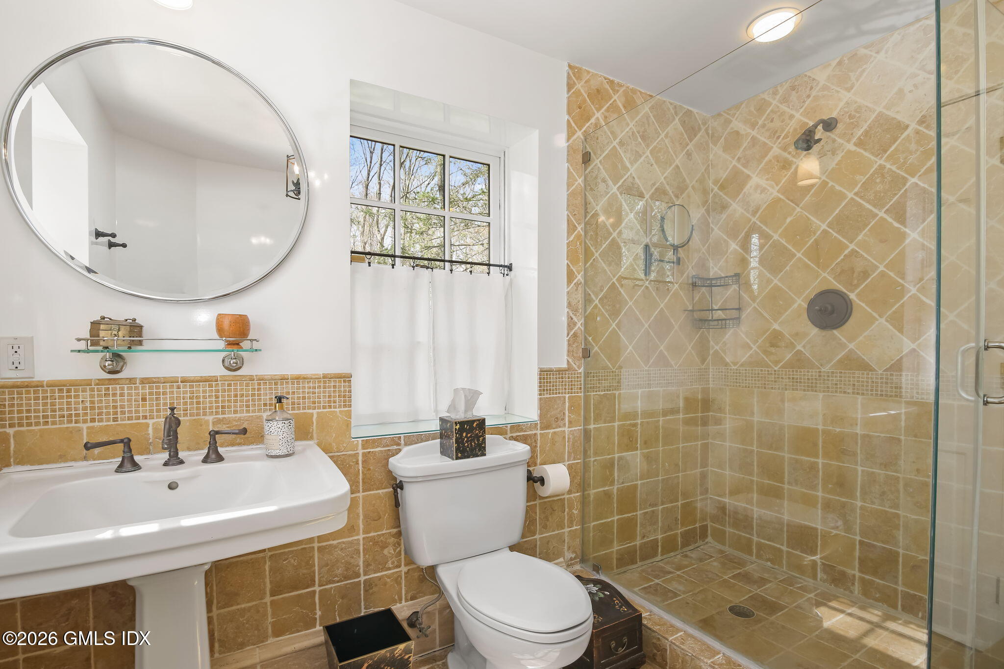 27 Locust Road Greenwich, CT 06831 - Photo 30 of 39 11-web-or-mls-27-locust-rd