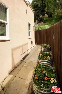 $999,000 | 2354 Landa Street, Los Angeles, CA 90039