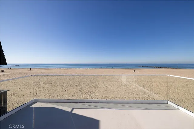 a view of ocean view and mountain view