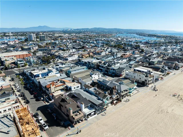 $9,500 | 3012 West Oceanfront, Newport Beach, CA 92663