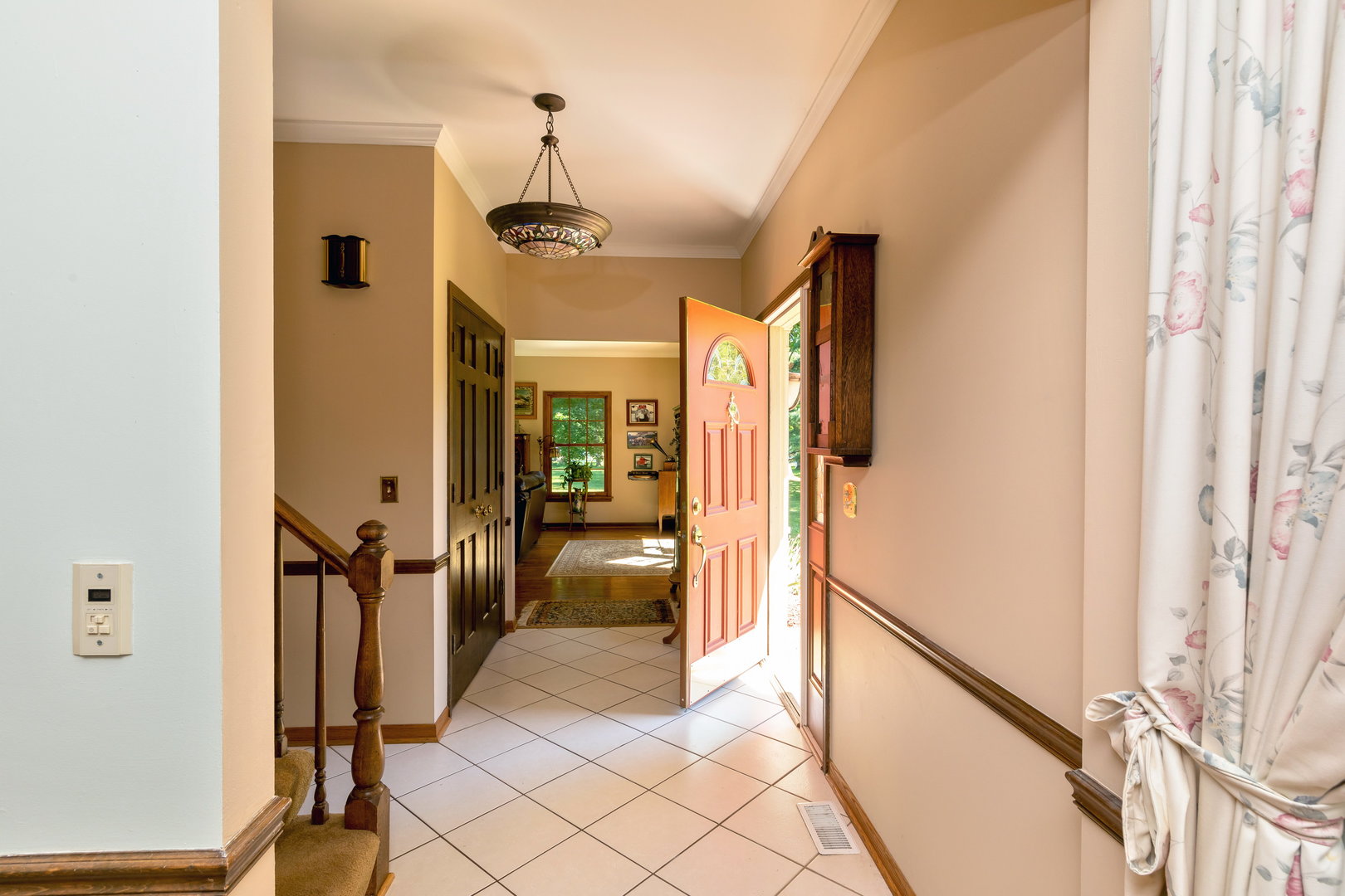 1 Cross Timber Road Barrington, IL 60010 - Photo 10 of 53 a view of hallway with chandelier