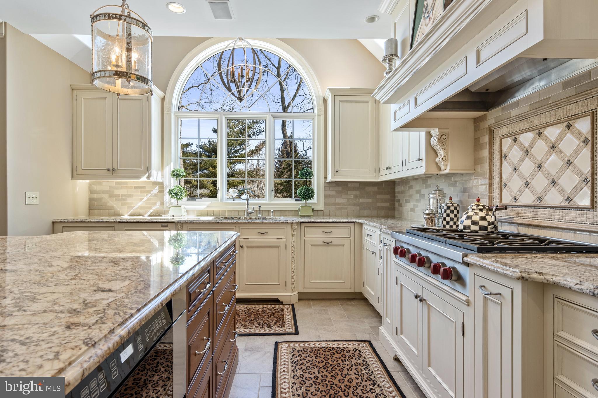 605 Longchamps Drive Wayne, PA 19087 - Photo 24 of 53