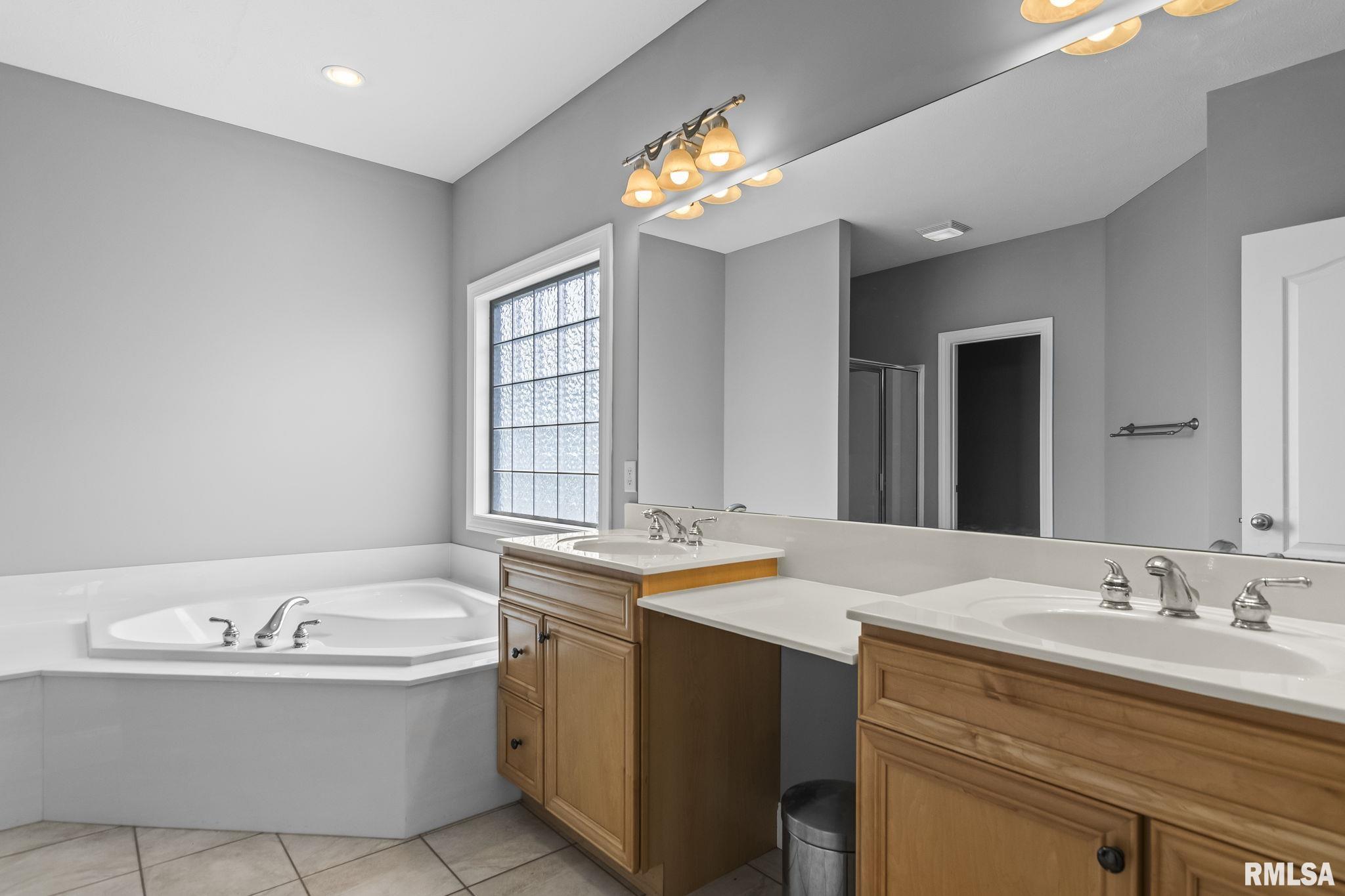 4821 Key W Lane Springfield, IL 62711 - Photo 25 of 78