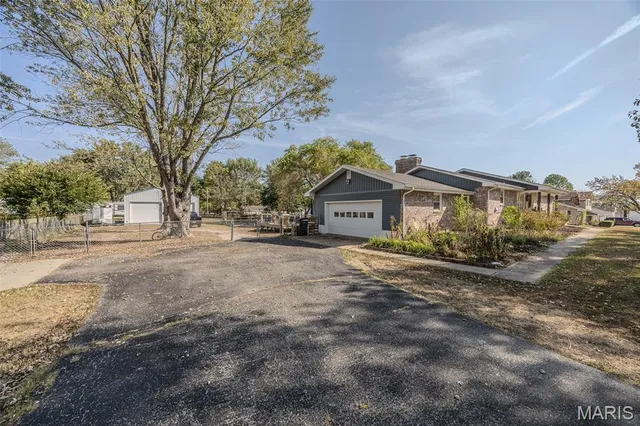 $399,999 | 20879 Dove Road, Lebanon, MO 65536