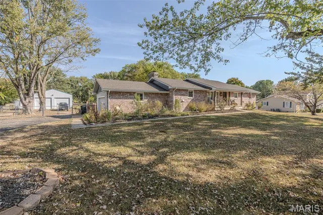 $399,999 | 20879 Dove Road, Lebanon, MO 65536