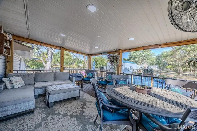 $399,999 | 20879 Dove Road, Lebanon, MO 65536