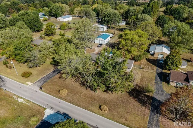 $399,999 | 20879 Dove Road, Lebanon, MO 65536