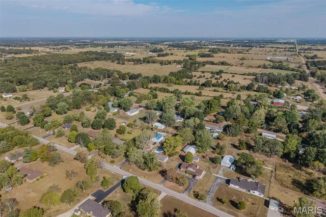 $399,999 | 20879 Dove Road, Lebanon, MO 65536