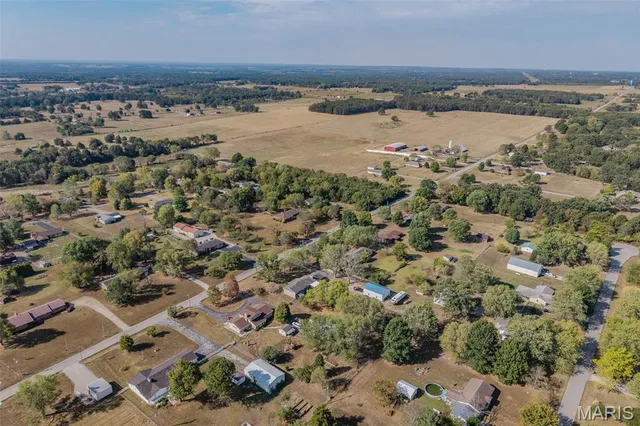 $399,999 | 20879 Dove Road, Lebanon, MO 65536