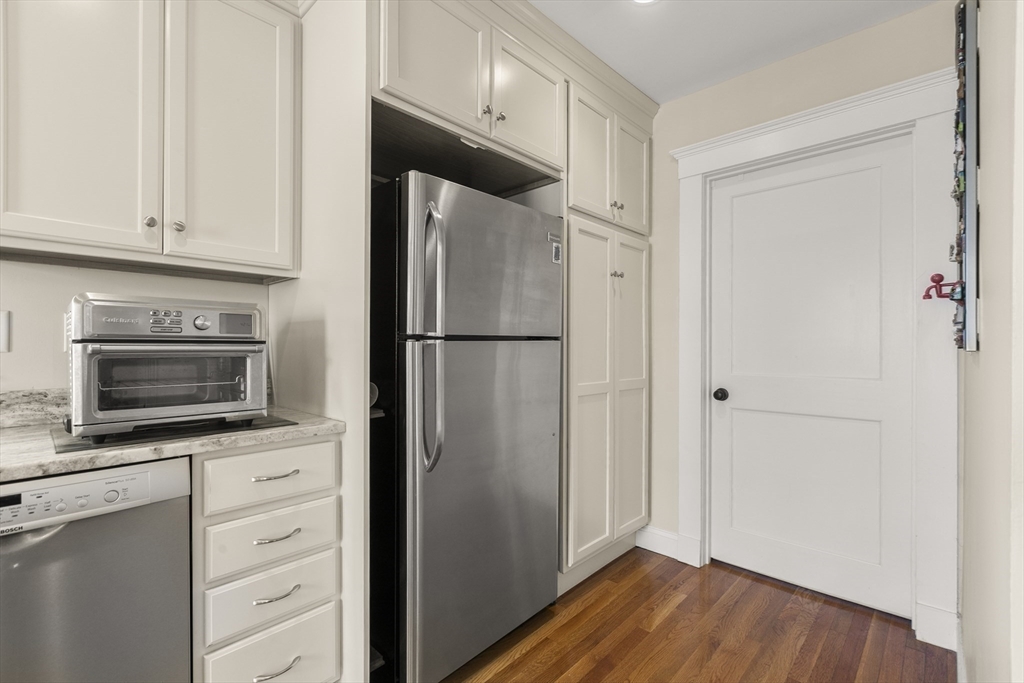 16 Field Road, Unit 16 Arlington, MA 02476 - Photo 17 of 40 Gallery Image 17