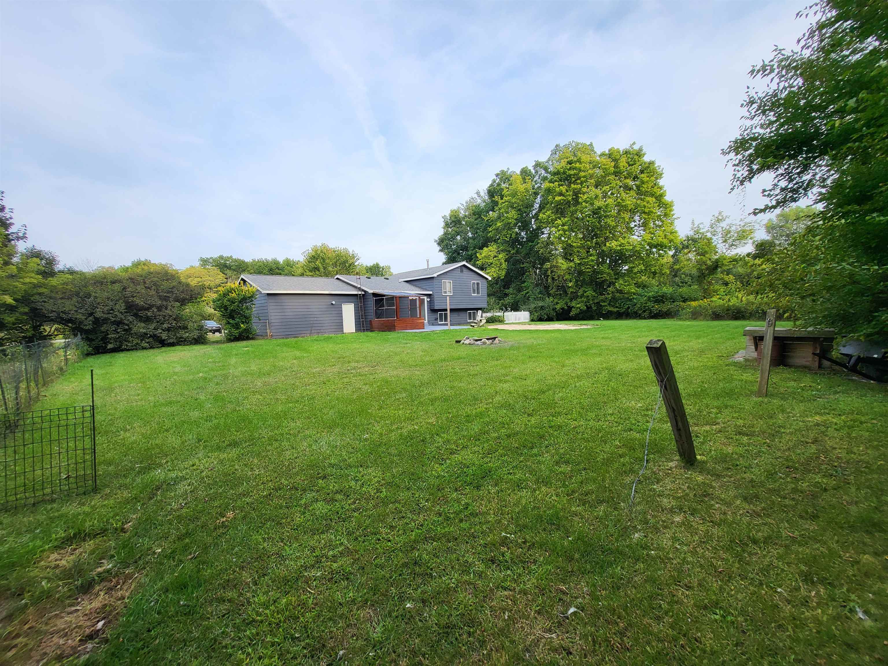 13481 Seymour Road Montrose, MI 48457 - Photo 37 of 40